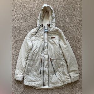 New Medium Columbia Coat💛
